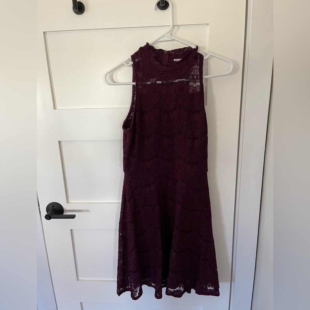 Francesca’s Maroon Lace Dress